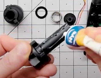 Nyogel 767A synthetic damping grease - Image 3